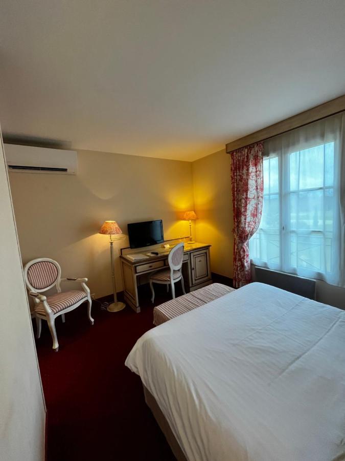 Hotel Domaine De L'Orangerie Bonnat Экстерьер фото