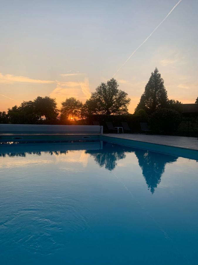 Hotel Domaine De L'Orangerie Bonnat Экстерьер фото